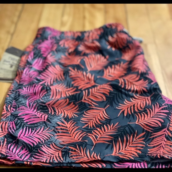Men’s swimming trunk 3 for $30 - Picture 4 of 4